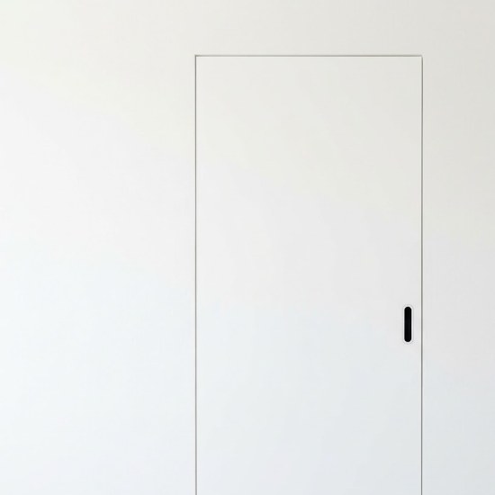 Porta interior invisível com aro oculto, à face da parede — Grande Lisboa